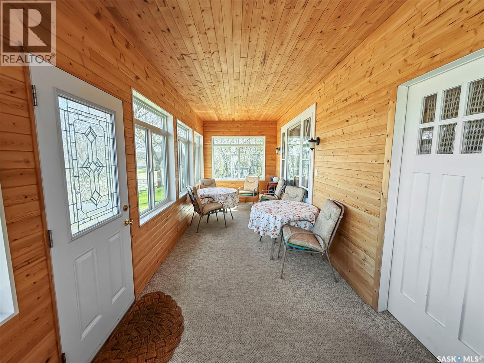 Single Family House for Sale in  th AVENUE NE Swift Current 