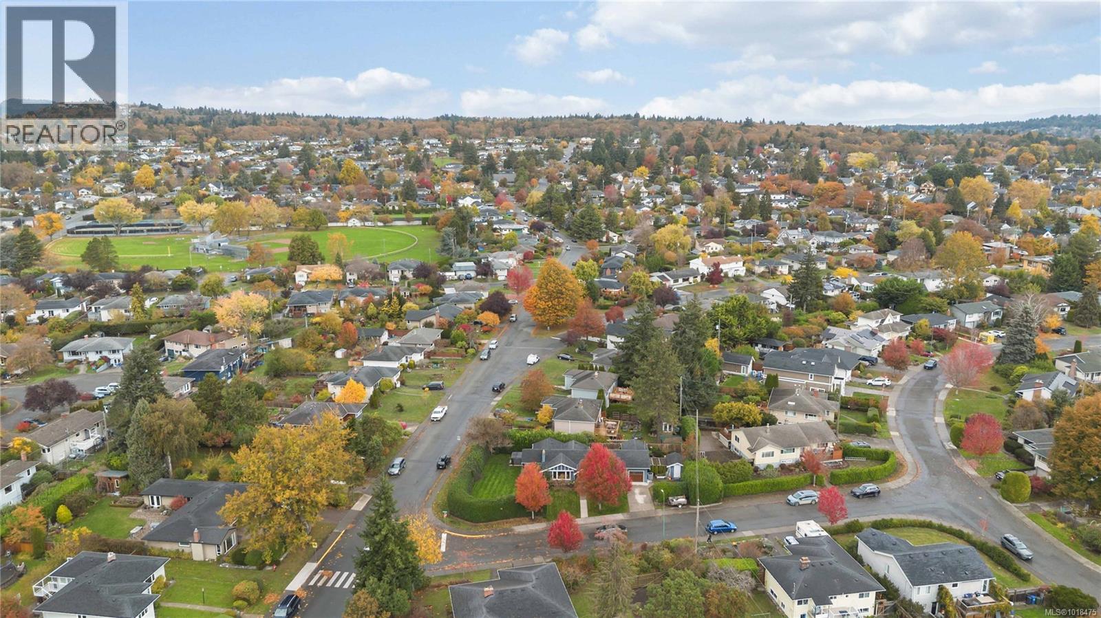  2200 Kinross Avenue, Oak Bay