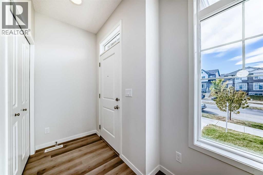 Single Family House for Sale in  Edith Gate NW Glacier Ridge Calgary 