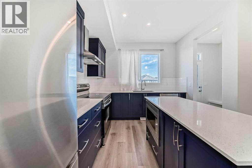 Single Family House for Sale in  Edith Gate NW Glacier Ridge Calgary 