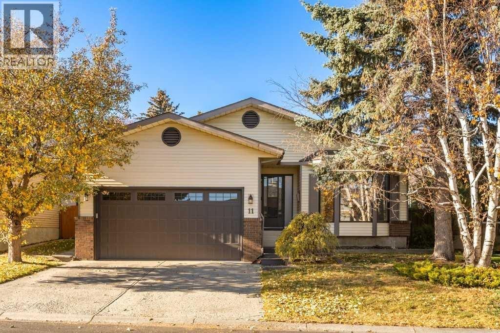 11 Bernard Place NW, Calgary, Alberta