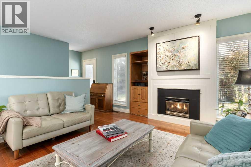 Single Family House Bungalow for Sale in  Bernard Place NW Beddington Heights Calgary 