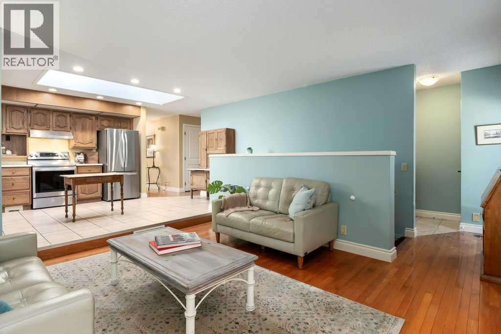 Single Family House Bungalow for Sale in  Bernard Place NW Beddington Heights Calgary 