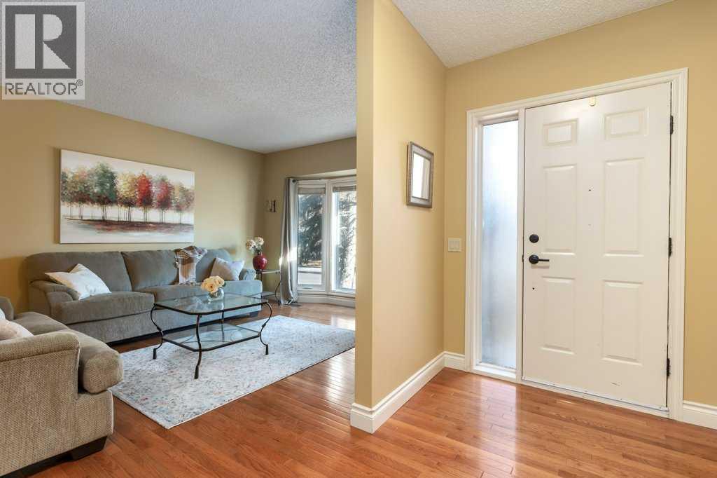 Single Family House Bungalow for Sale in  Bernard Place NW Beddington Heights Calgary 