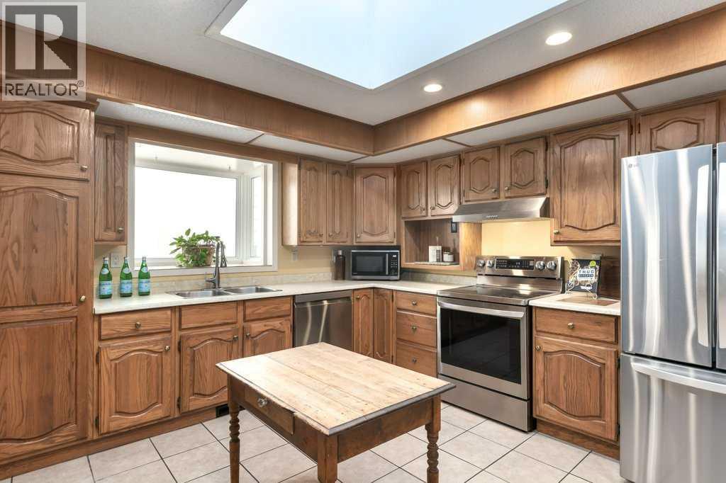 Single Family House Bungalow for Sale in  Bernard Place NW Beddington Heights Calgary 