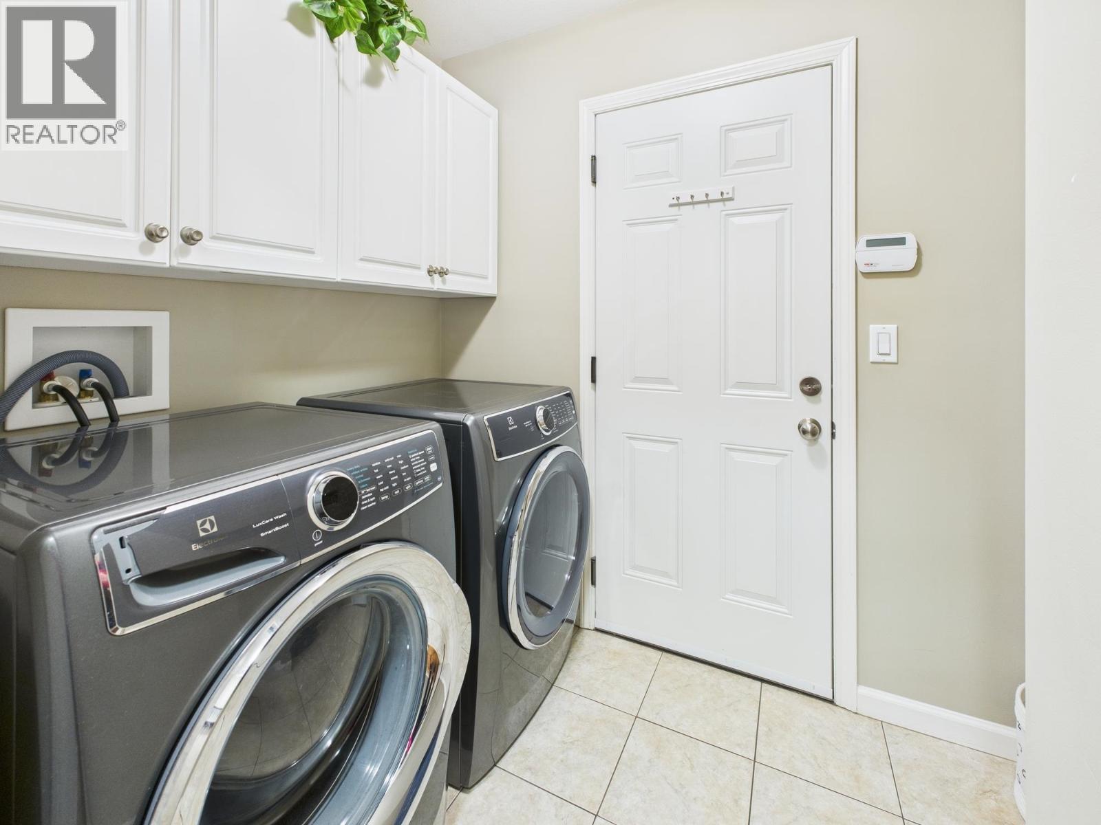 959 MIDNIGHT DRIVE - 20