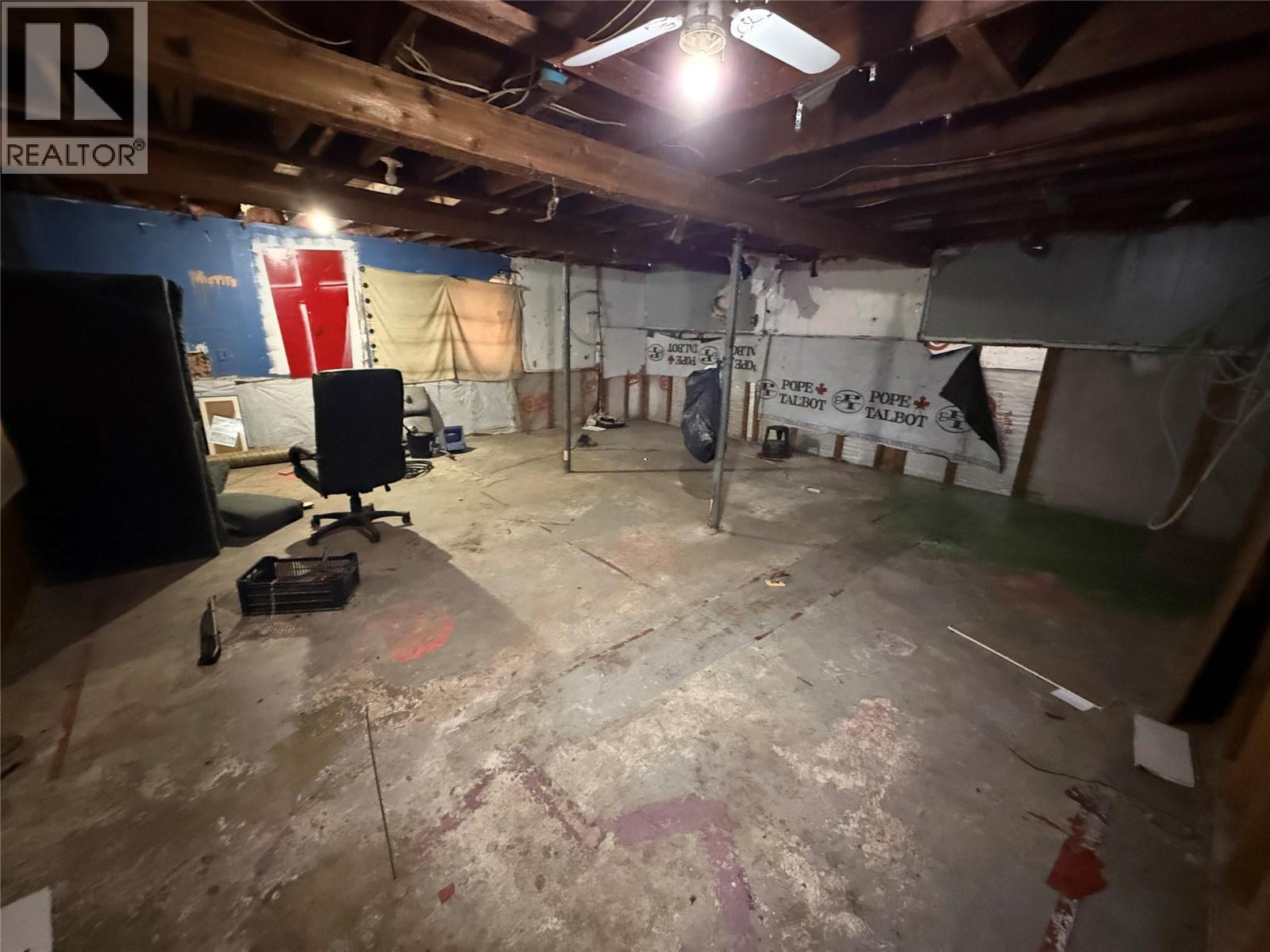 5015 Erie-Ross Spur Road, Salmo