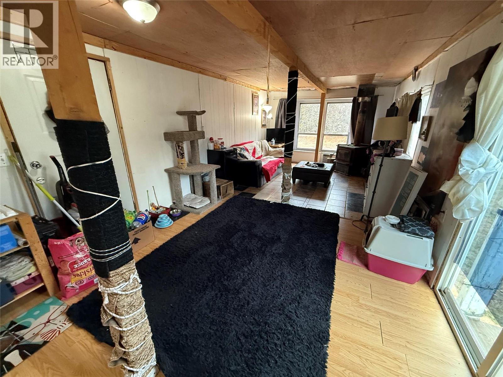 5015 Erie-Ross Spur Road, Salmo