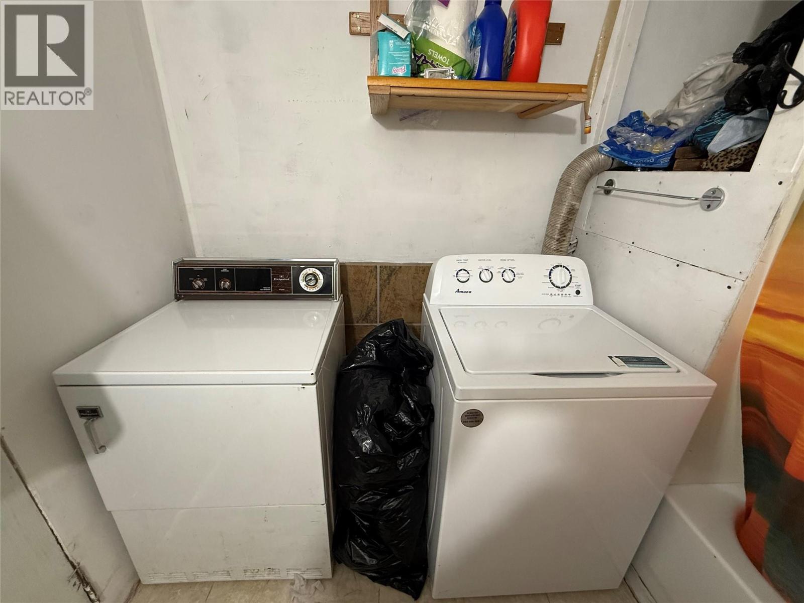 5015 Erie-Ross Spur Road, Salmo