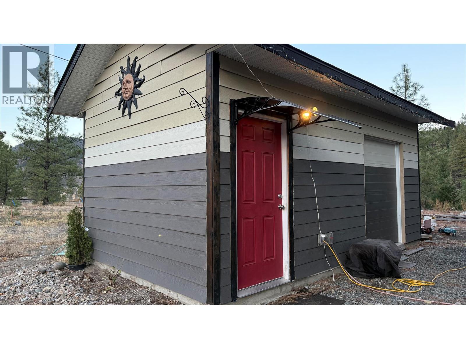 3020 PROSPECT CREEK FSR ROAD - 36