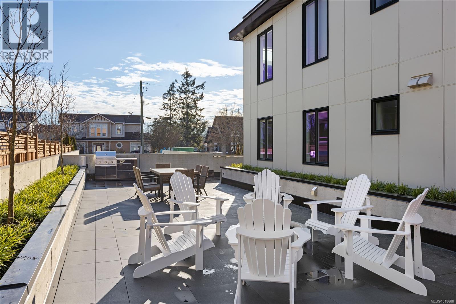 109 2374 Oakville Avenue, Sidney