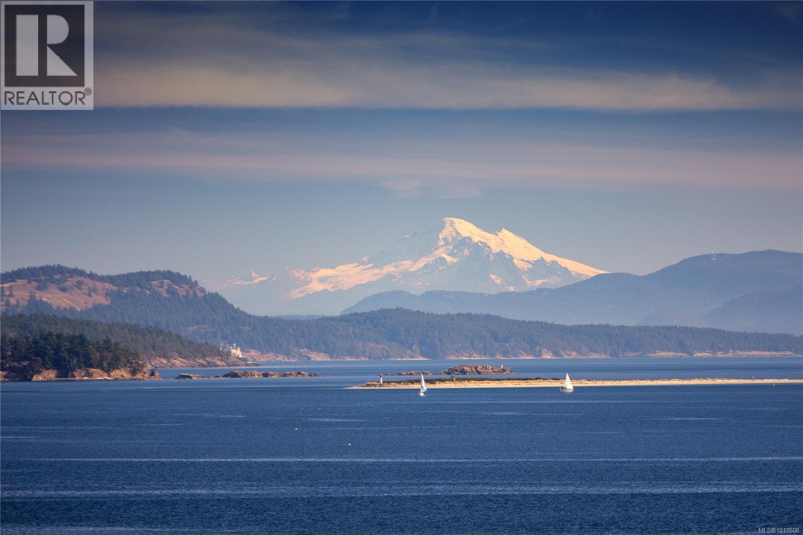 109 2374 Oakville Avenue, Sidney