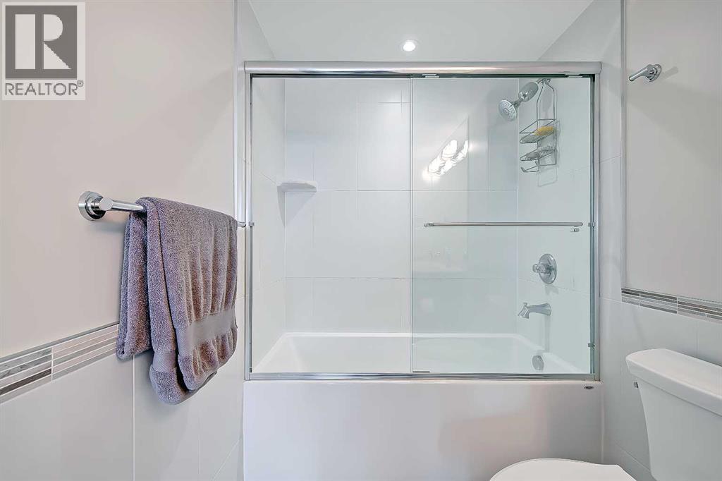 Single Family House for Sale in    Avenue SW Downtown Commercial Core Calgary 