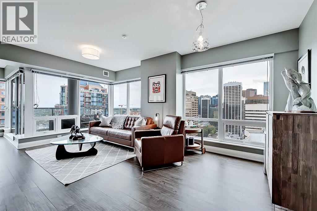 Single Family House for Sale in    Avenue SW Downtown Commercial Core Calgary 