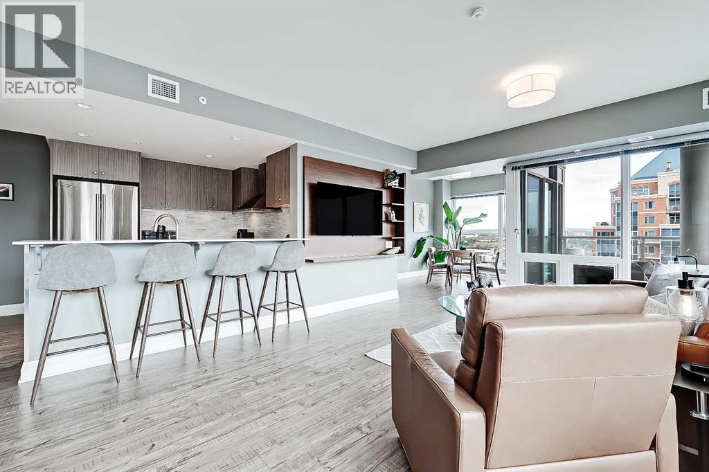 Single Family House for Sale in    Avenue SW Downtown Commercial Core Calgary 