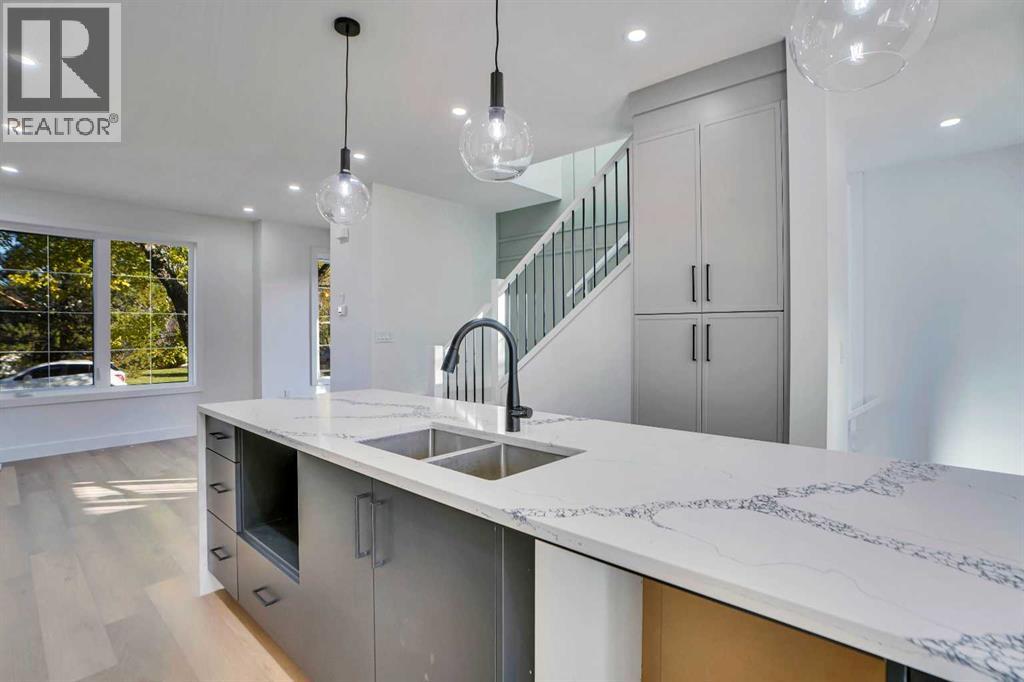 Single Family House for Sale in   Avenue NW Capitol Hill Calgary 