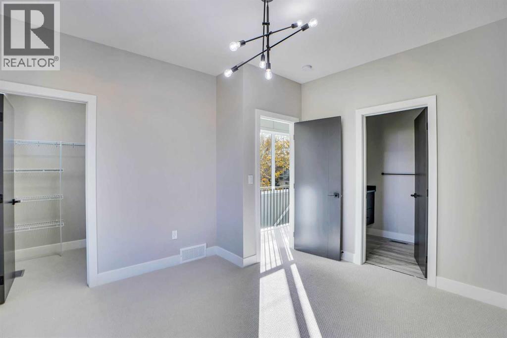 Single Family House for Sale in   Avenue NW Capitol Hill Calgary 
