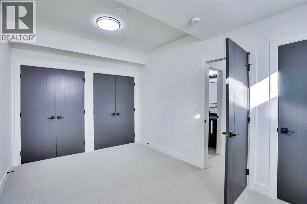 Single Family House for Sale in   Avenue NW Capitol Hill Calgary 