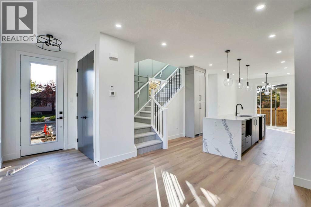 Single Family House for Sale in   Avenue NW Capitol Hill Calgary 