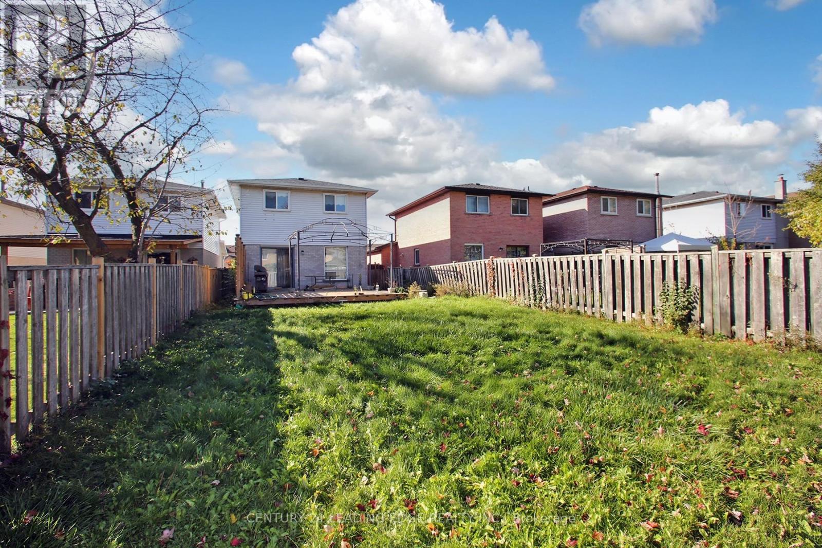 Single Family House for Sale in  NEWBRIDGE CRESCENT Brampton (Westgate) 