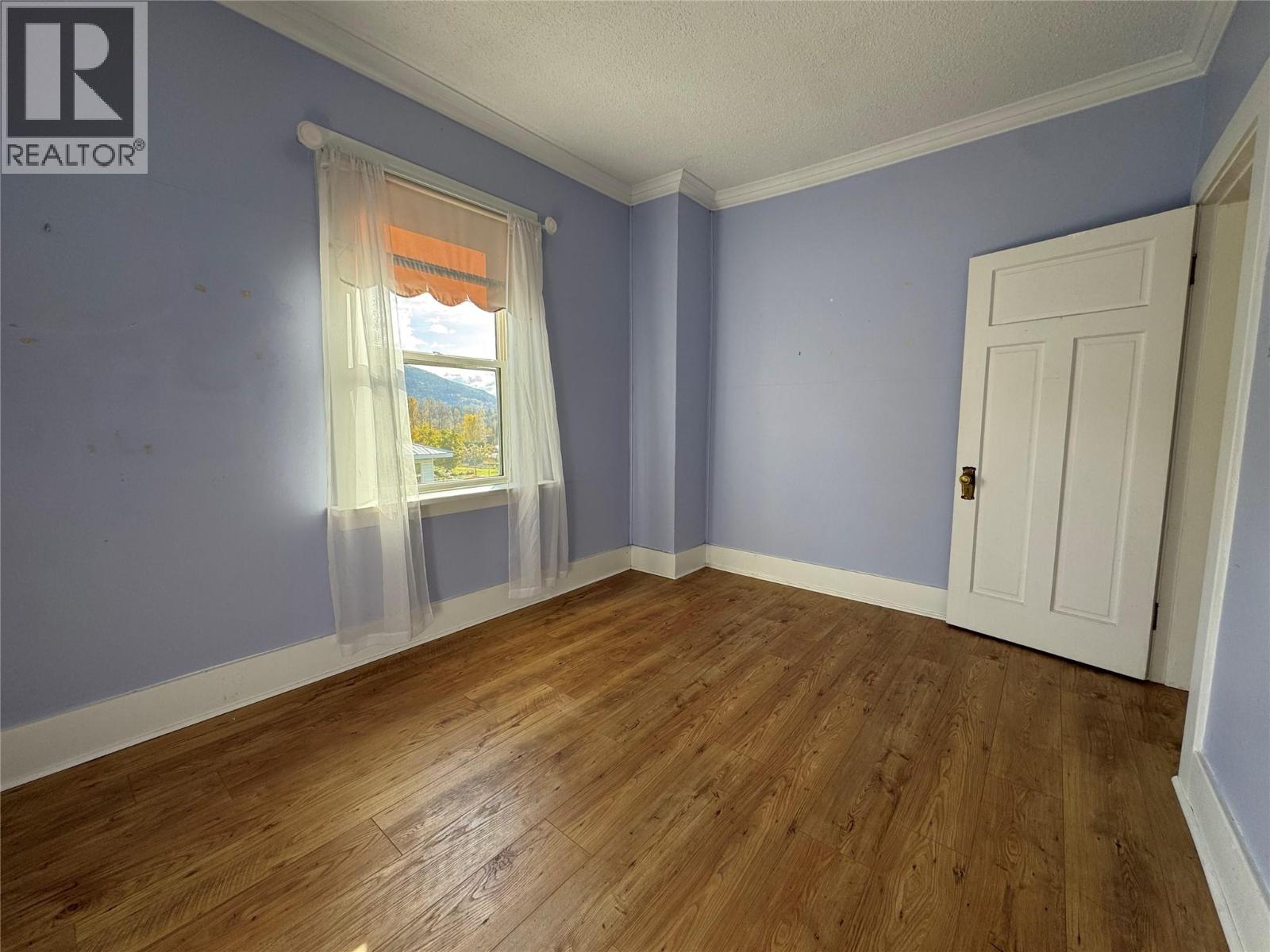 159 Track Street E, Revelstoke