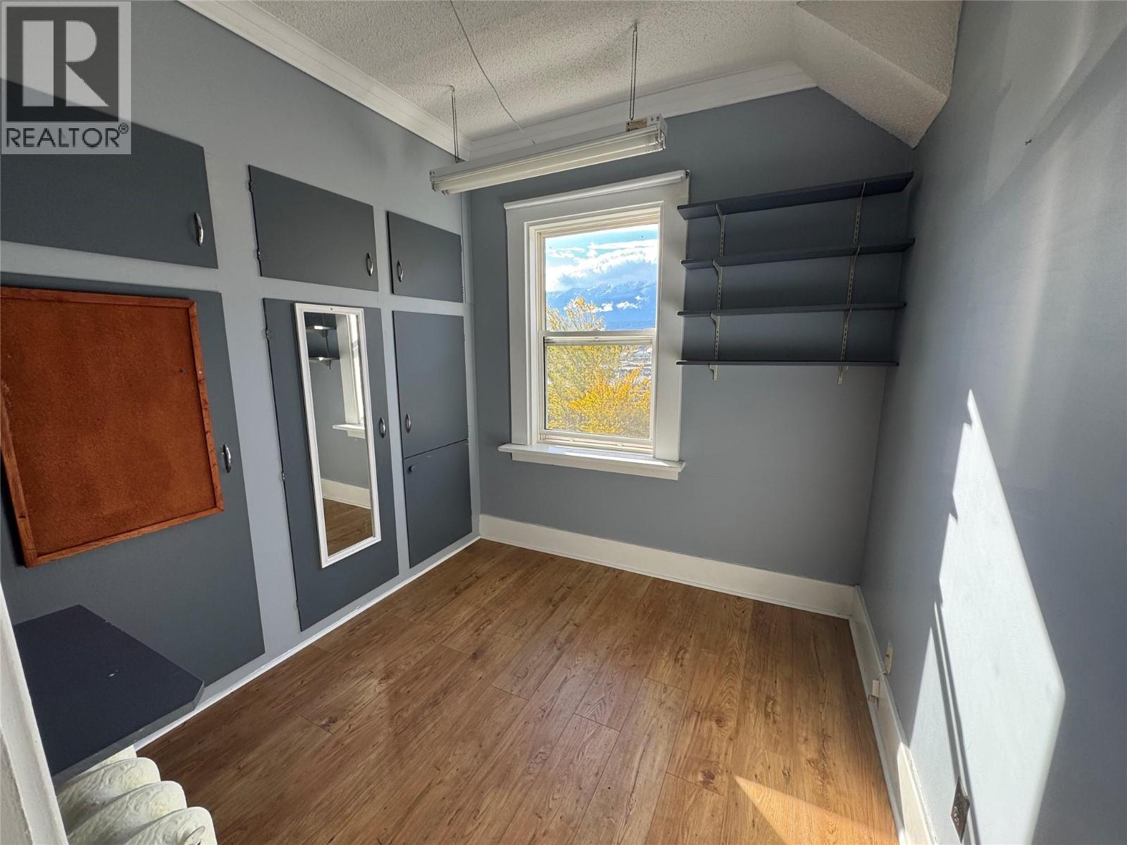 159 Track Street E, Revelstoke