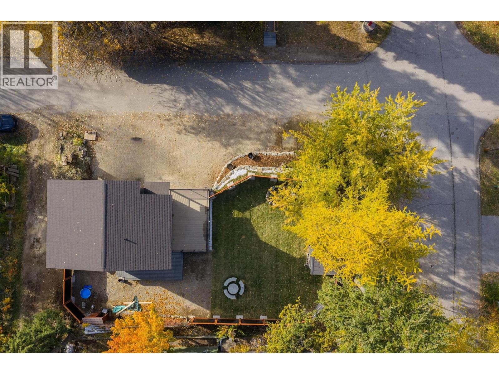 2690 Monte Christo Street, Rossland