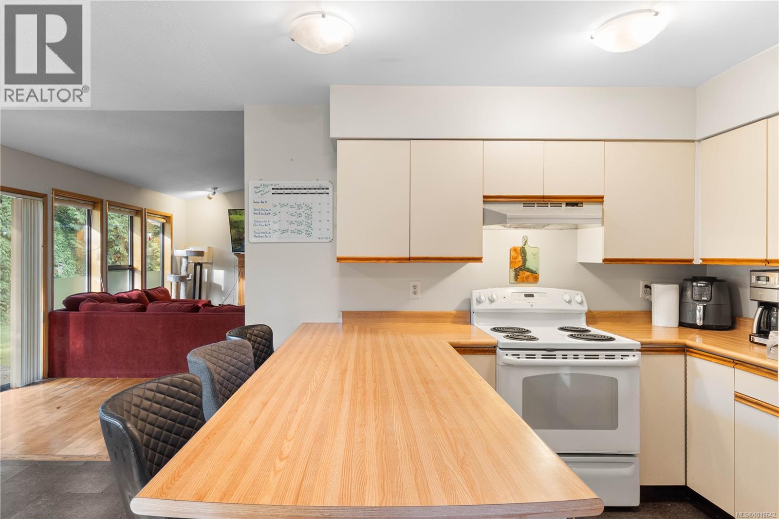 5378 RUTHERFORD RD - 34