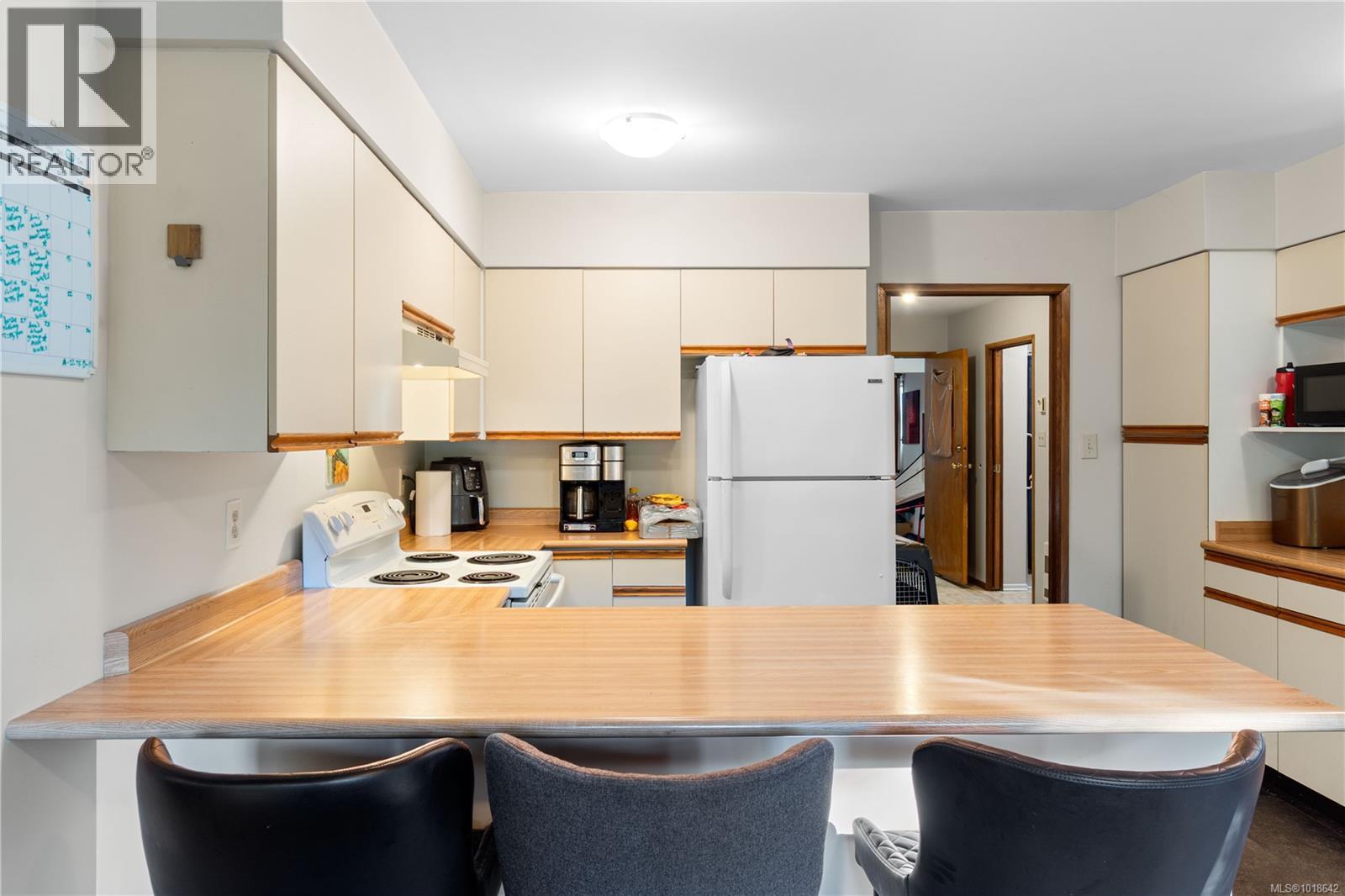 5378 RUTHERFORD RD - 20