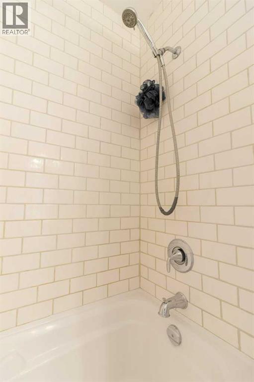 Single Family House for Sale in  Whitlock Way NE Whitehorn Calgary 