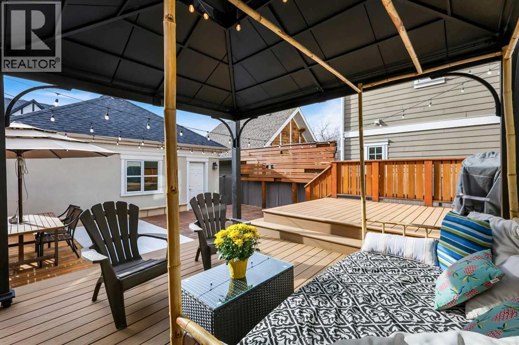 Single Family House for Sale in  BenySurMer Road SW Currie Barracks Calgary 