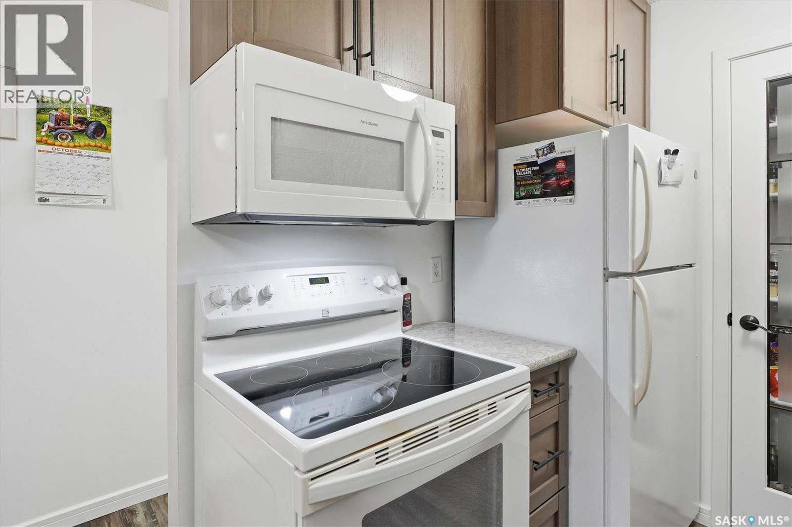 Single Family House Low rise for Sale in   Tait COURT Saskatoon 