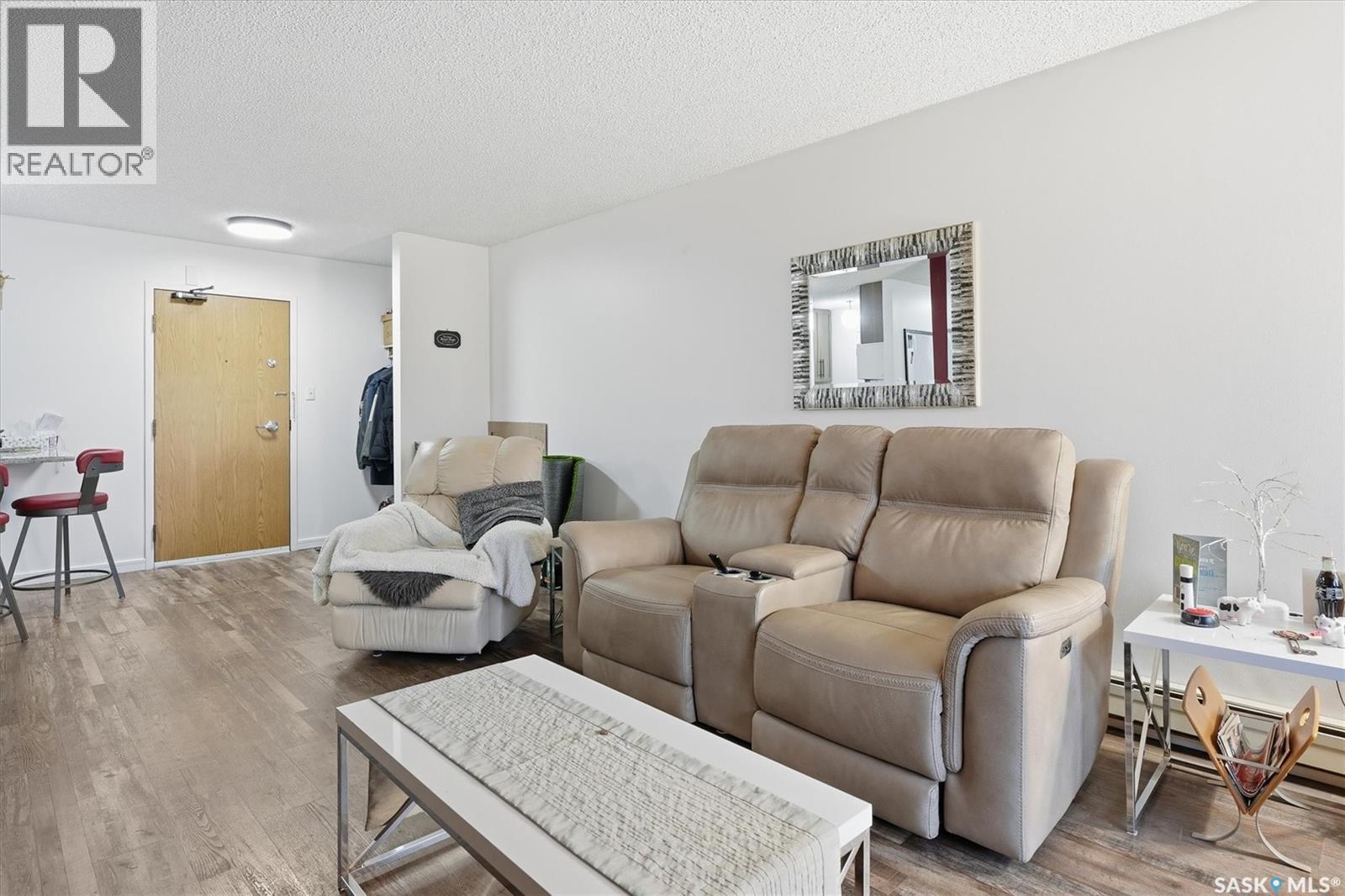 Single Family House Low rise for Sale in   Tait COURT Saskatoon 