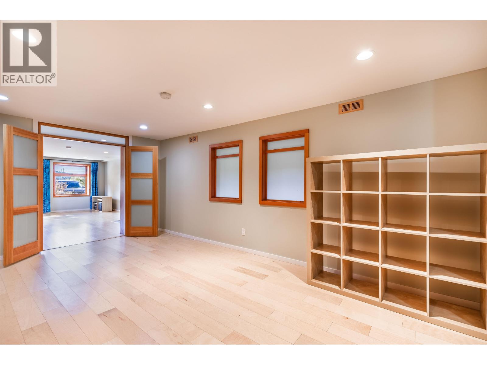 1325 CHIMNEY VALLEY ROAD - 24