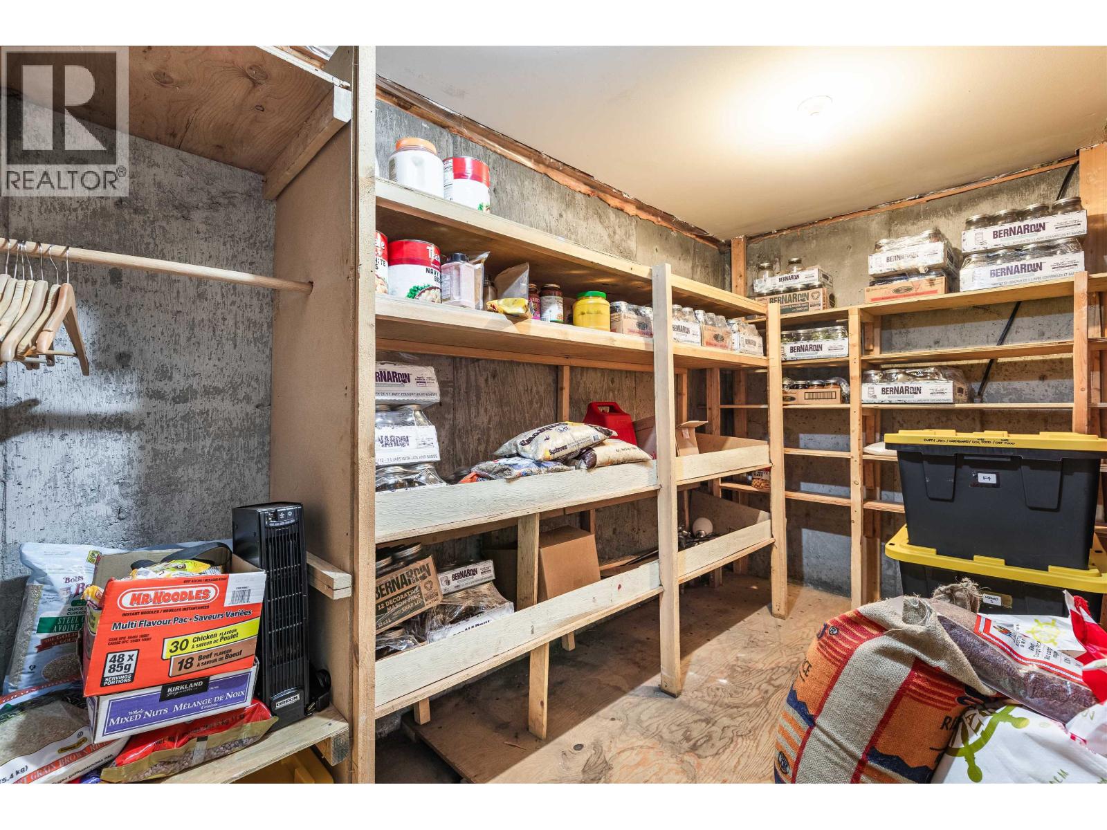 1325 CHIMNEY VALLEY ROAD - 31