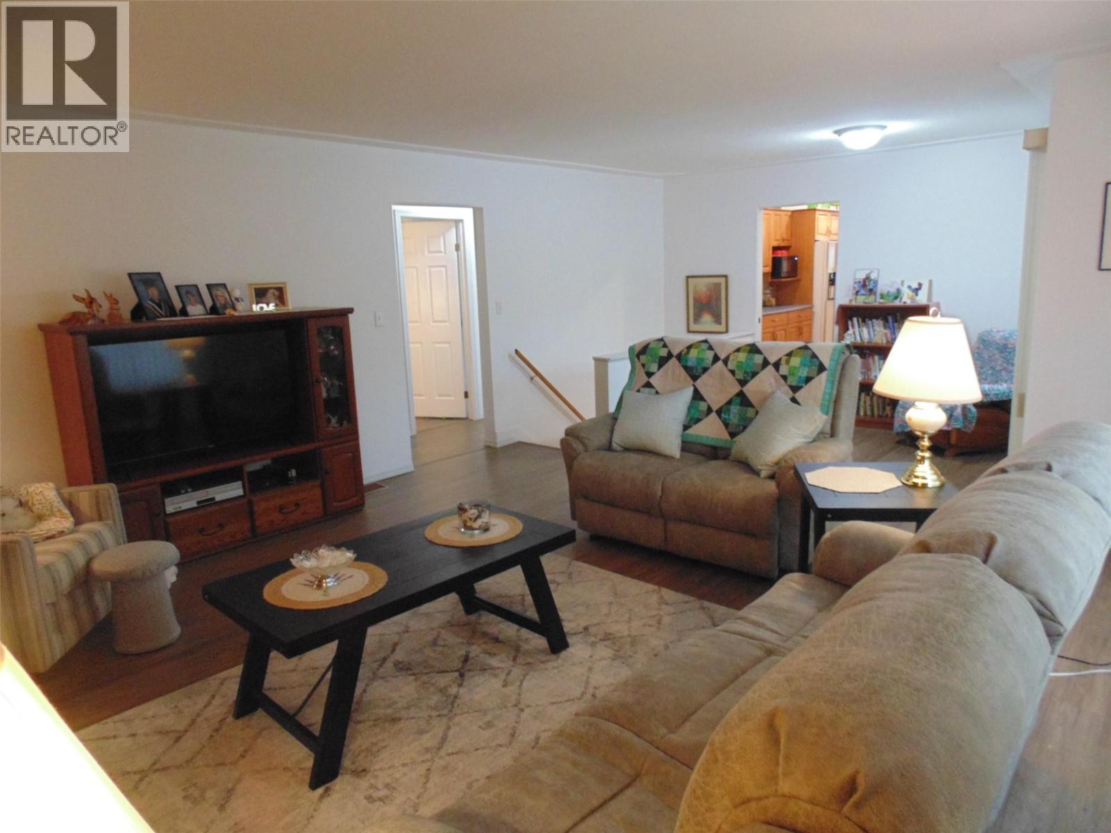 3304 8TH Avenue, Castlegar