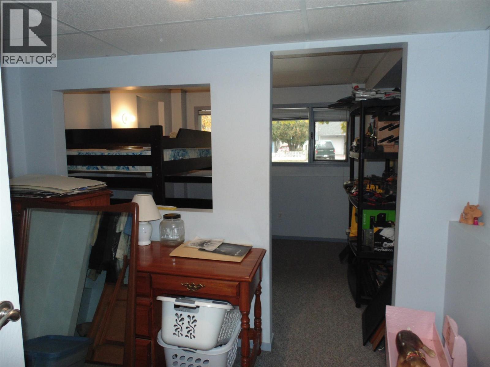 3304 8TH Avenue, Castlegar