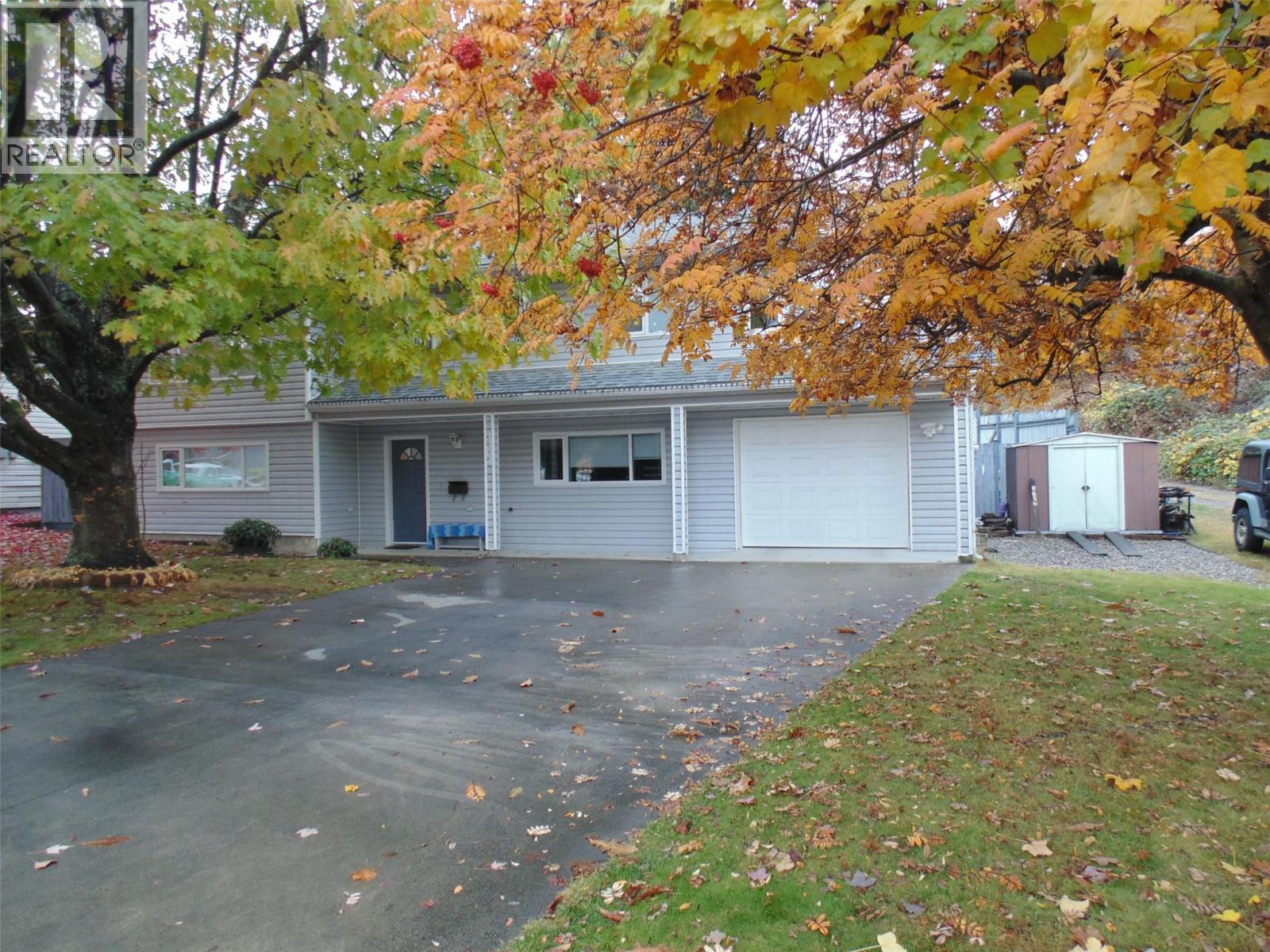 3304 8TH Avenue, Castlegar