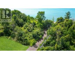 7049 Blue Coasts Heights, Plympton Wyoming, ON N0N1E0 Photo 15