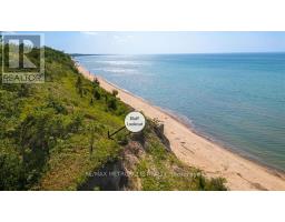 7049 Blue Coasts Heights, Plympton Wyoming, ON N0N1E0 Photo 47