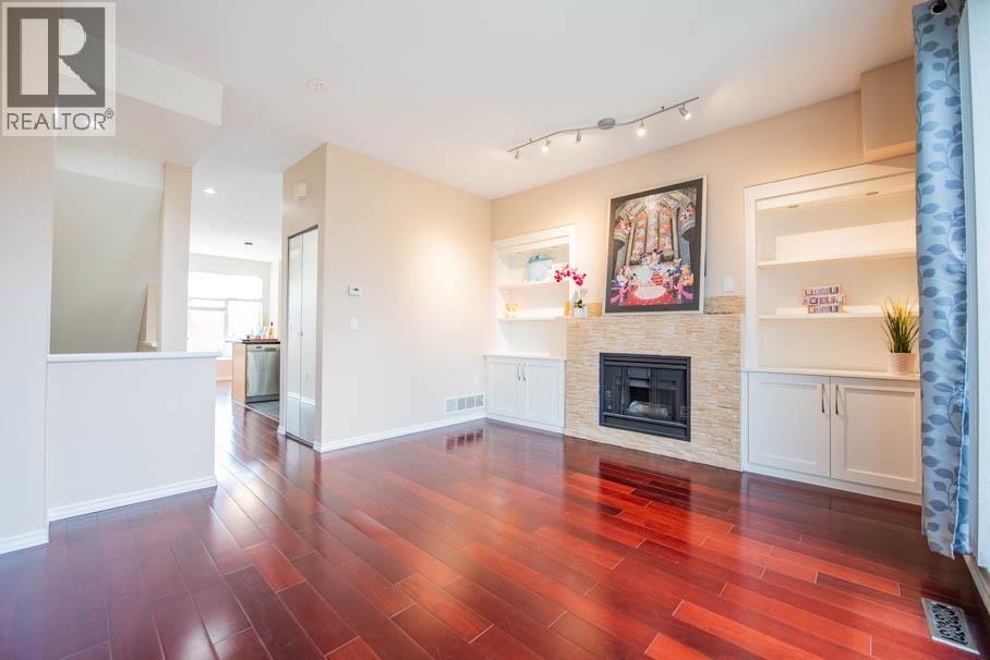 #2-6588 BARNARD Drive, Richmond