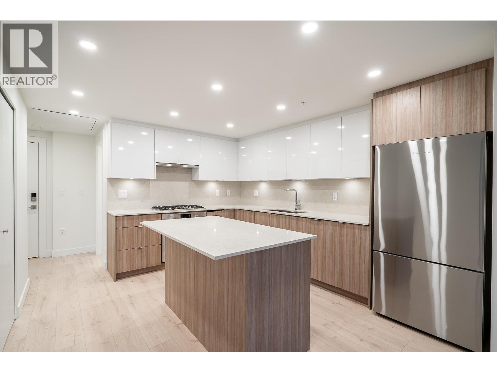 #206-8428 PARK Road, Richmond