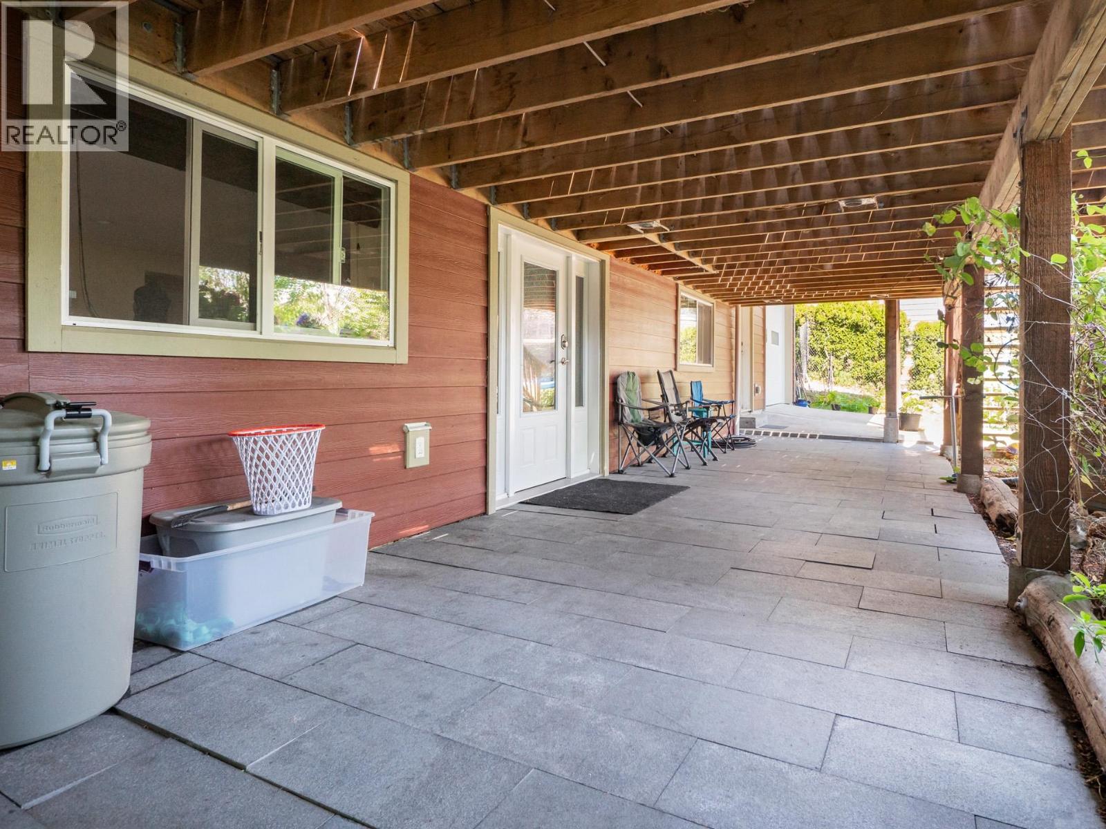 430 ALDERSPRINGS ROAD, Gibsons