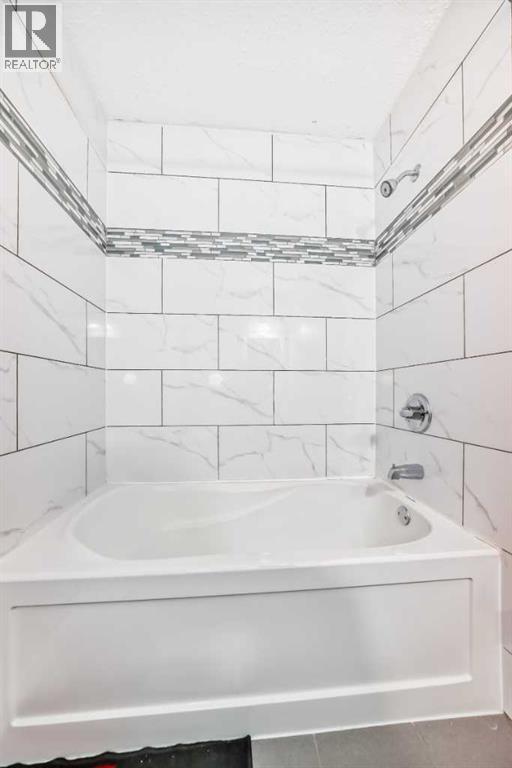 Single Family House for Sale in    Street NE Pineridge Calgary 