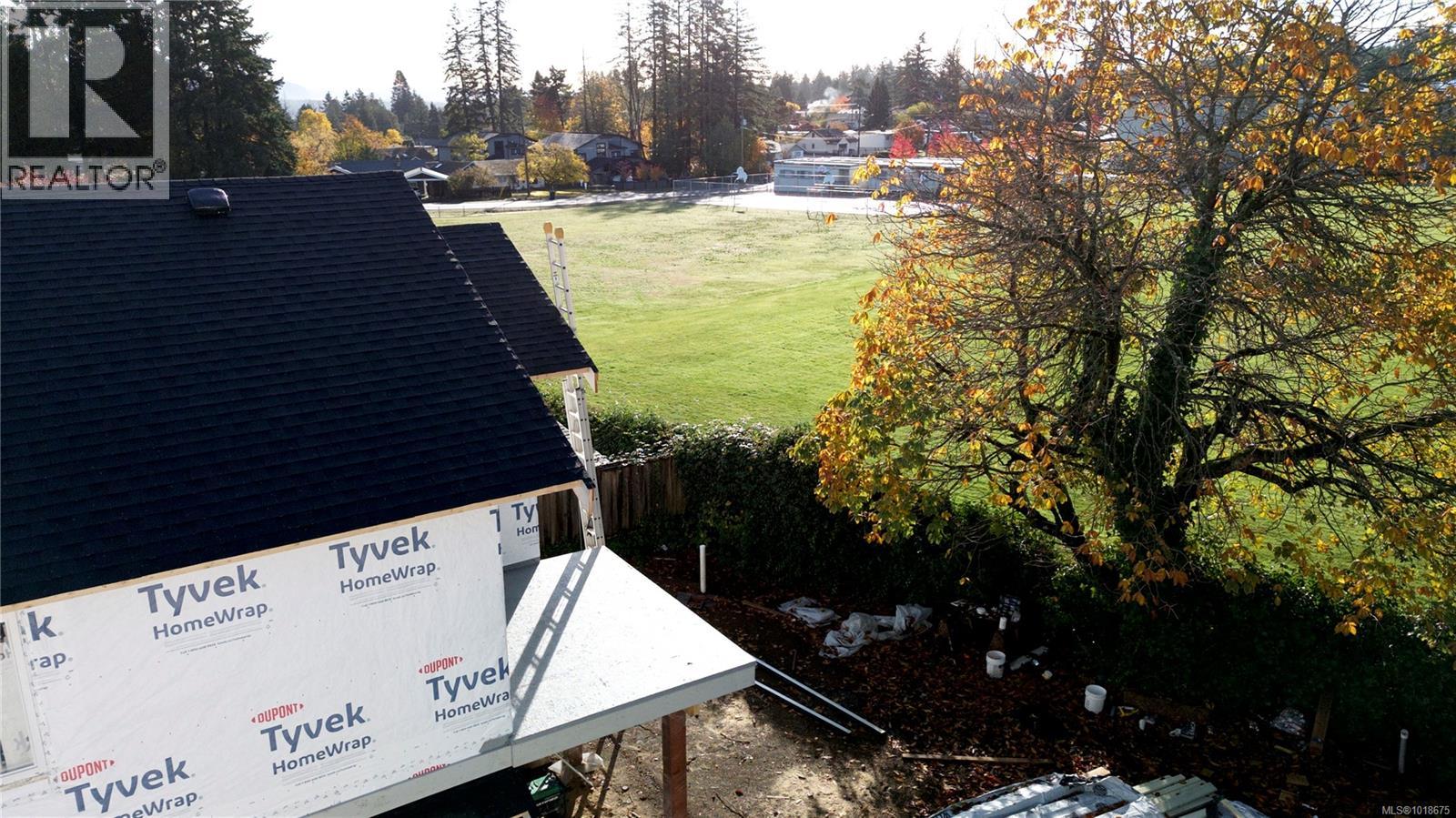 416 DIAMOND BLVD - 8