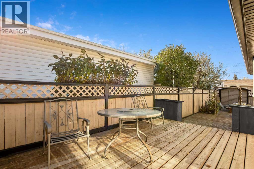 Single Family House Bungalow for Sale in   Avenue SW Glamorgan Calgary 