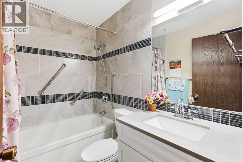 Single Family House Bungalow for Sale in  Whitewood Place NE Whitehorn Calgary 