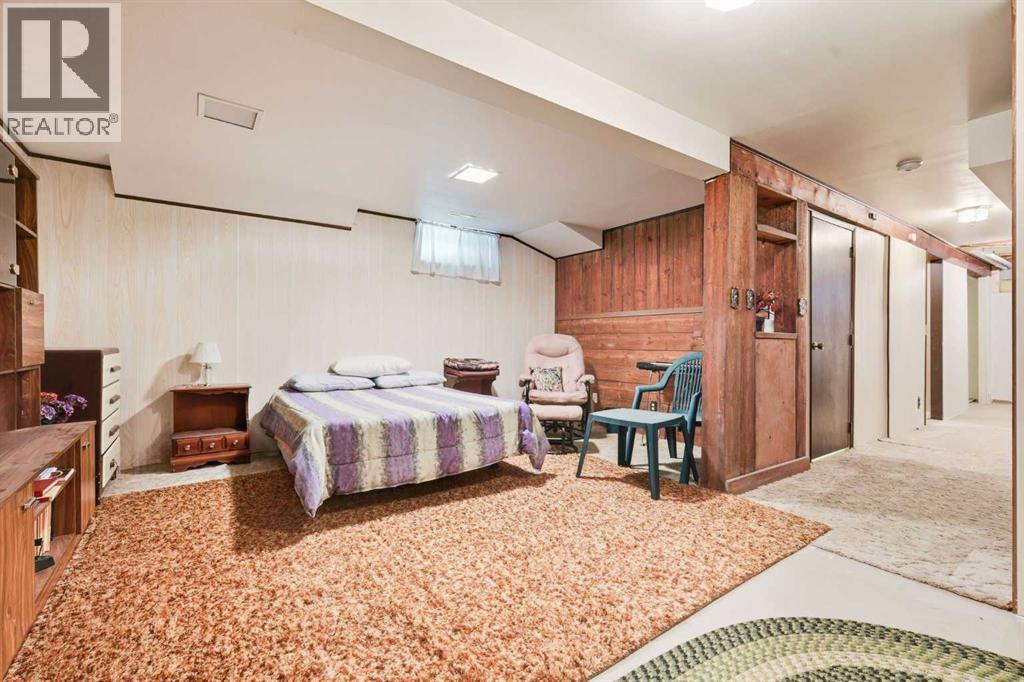 Single Family House Bungalow for Sale in  Whitewood Place NE Whitehorn Calgary 