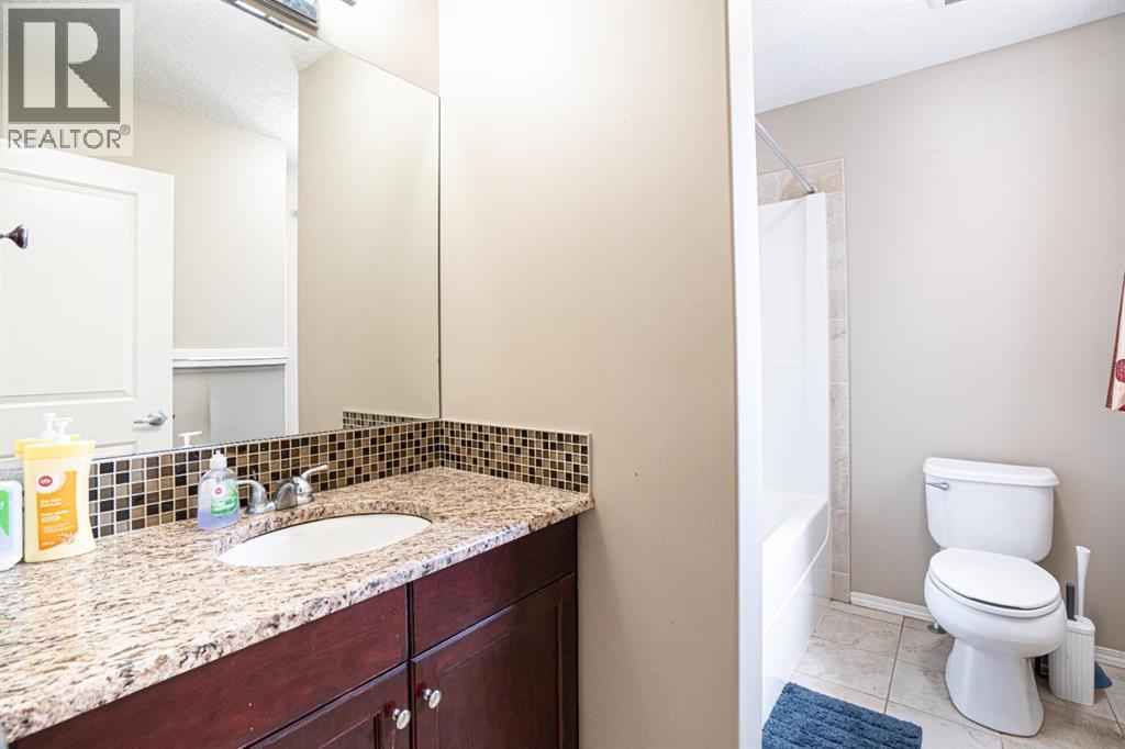 Single Family House for Sale in  Skyview Shores Manor NE Skyview Ranch Calgary 