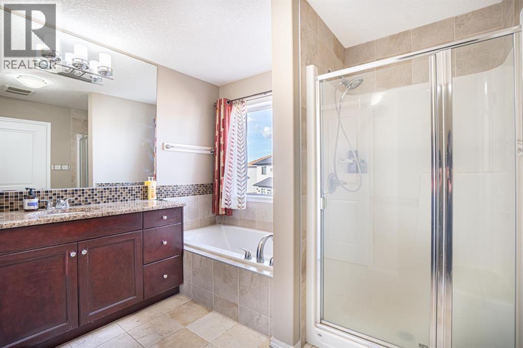 Single Family House for Sale in  Skyview Shores Manor NE Skyview Ranch Calgary 